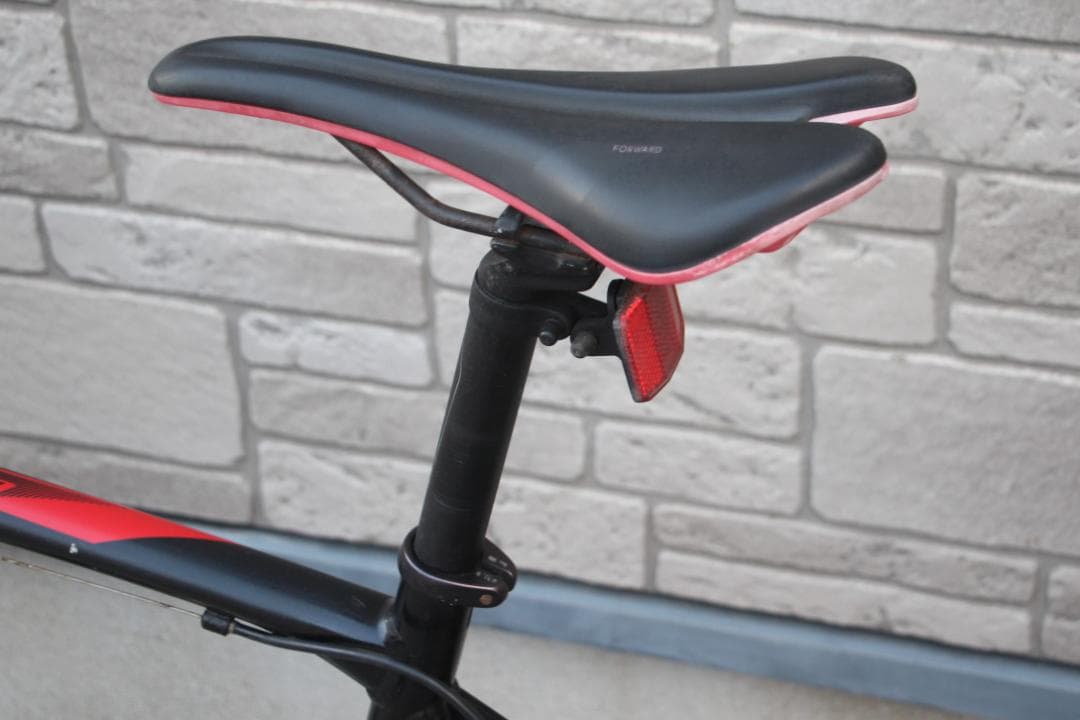 引き取り限定♪人気のGIANT♪CONTEND♪ロードバイク入門用にどうですか♪