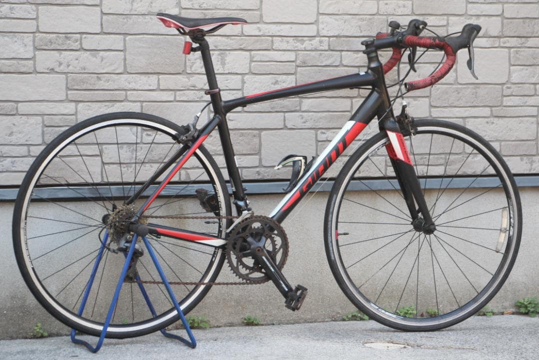 引き取り限定♪人気のGIANT♪CONTEND♪ロードバイク入門用にどうですか♪