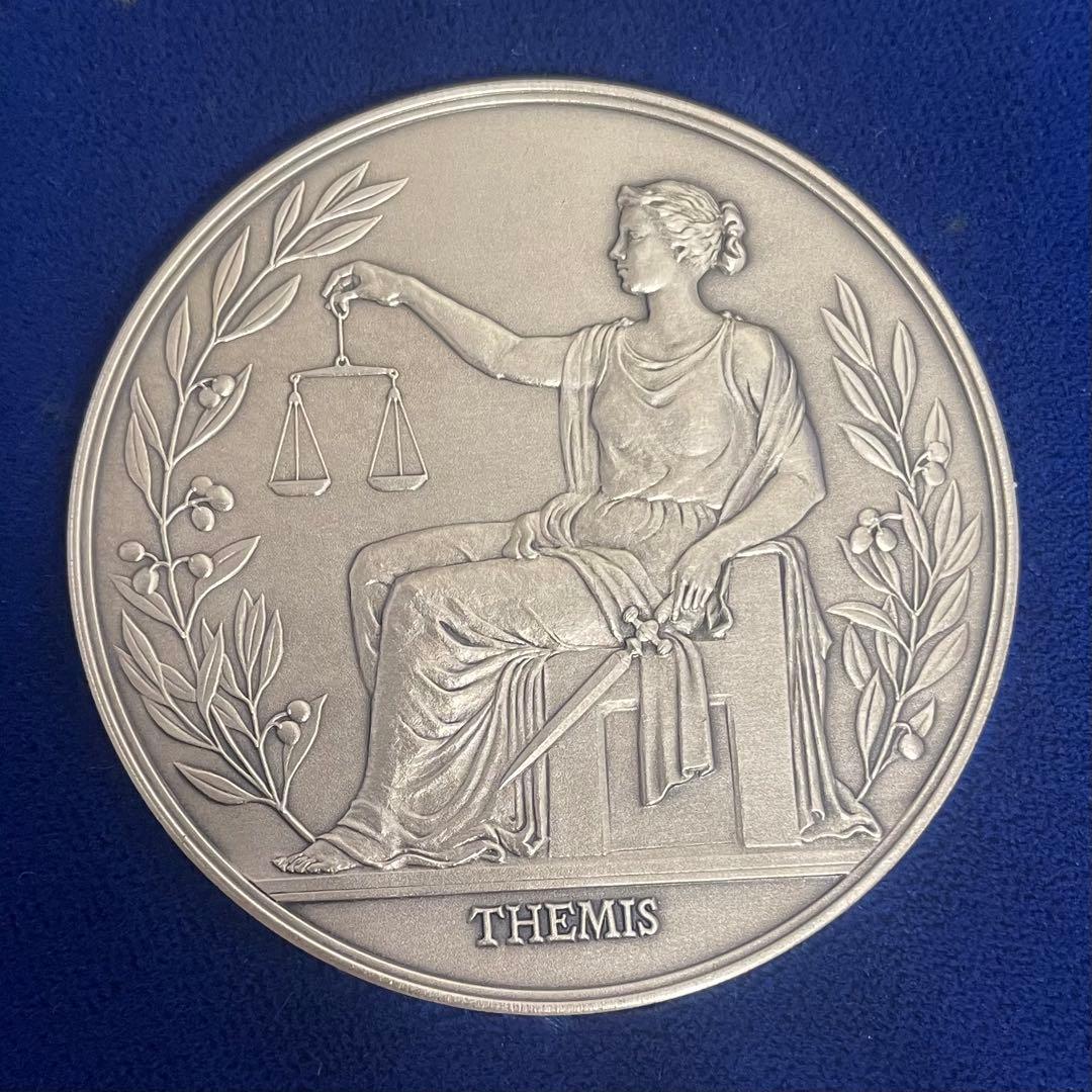 SV1000 純銀123.69★ 1990年 裁判所制度百年　純銀メダル★