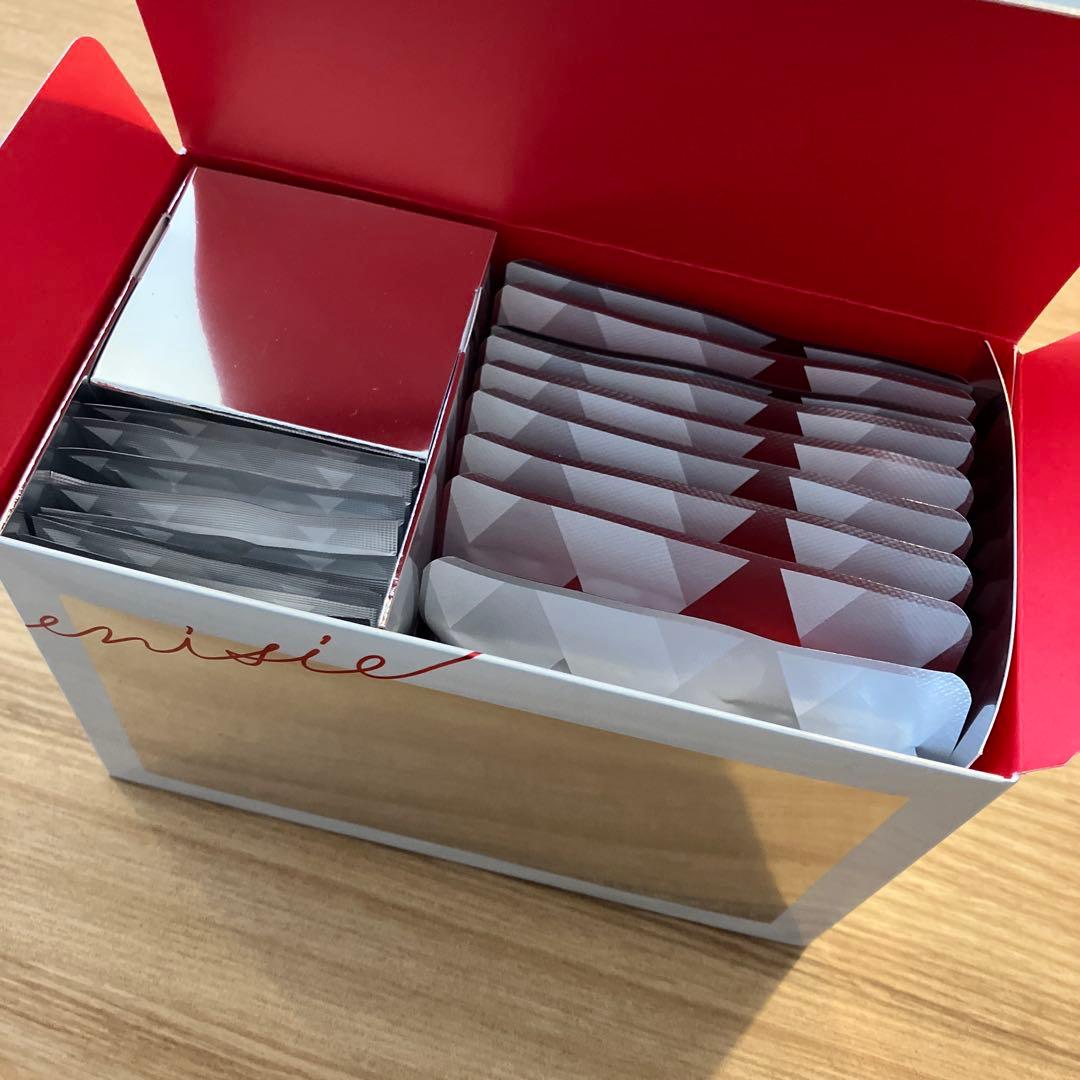 エニシー　グローパック　enisie 炭酸　ジェルパック　フェイスパック