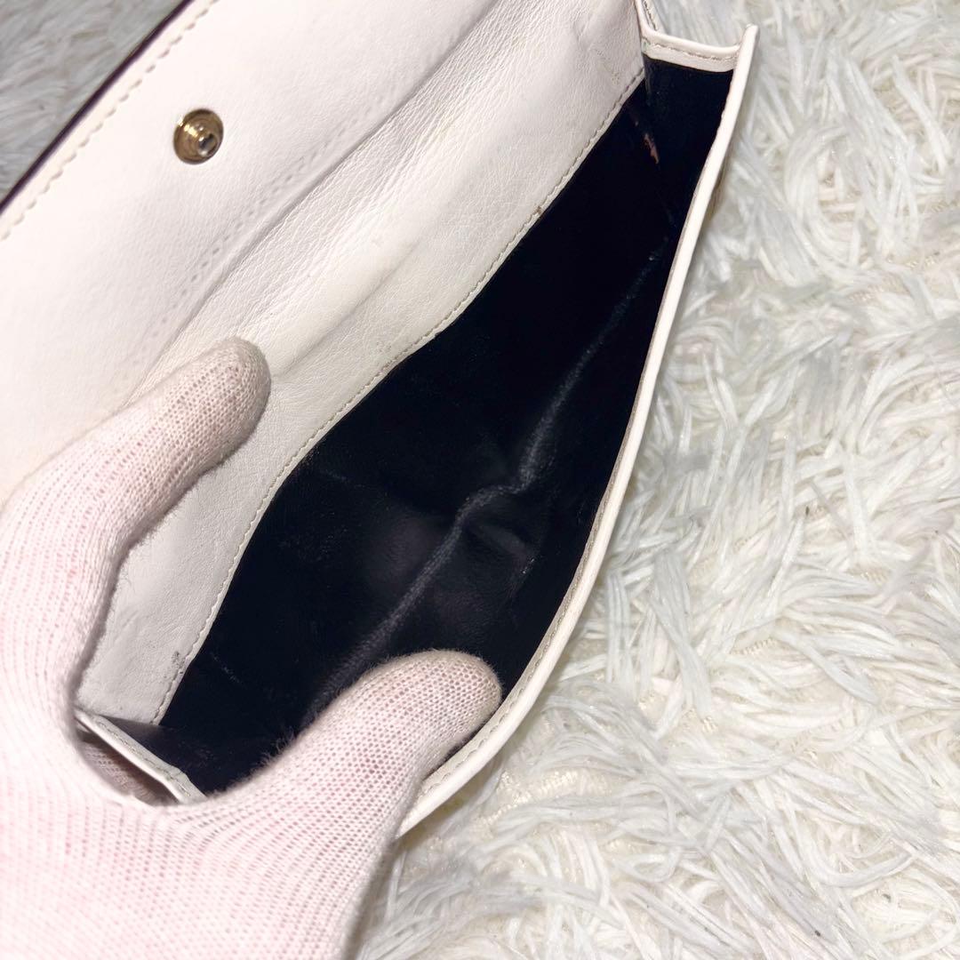 美品✨GUCCI GGキャンバス ラブリーハート 長財布 ホワイト　白　折り財布