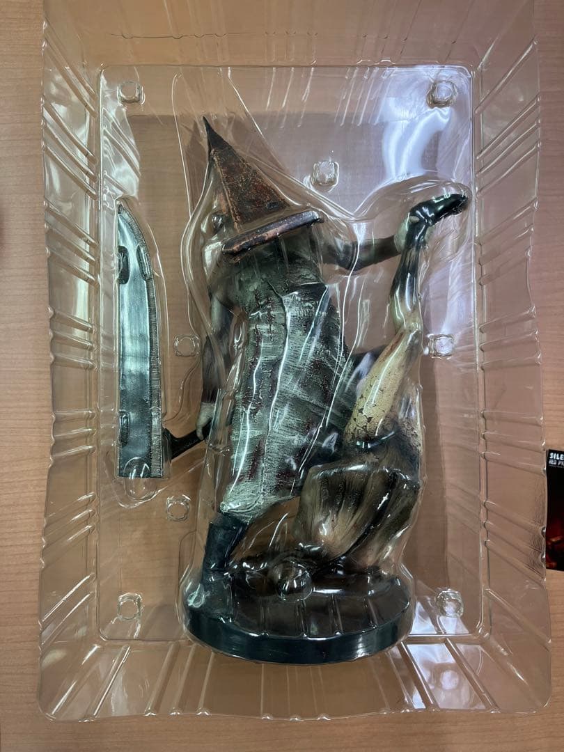 レッドピラミッドシング　1/6スケールスタチュー　Gecco サイレントヒル2