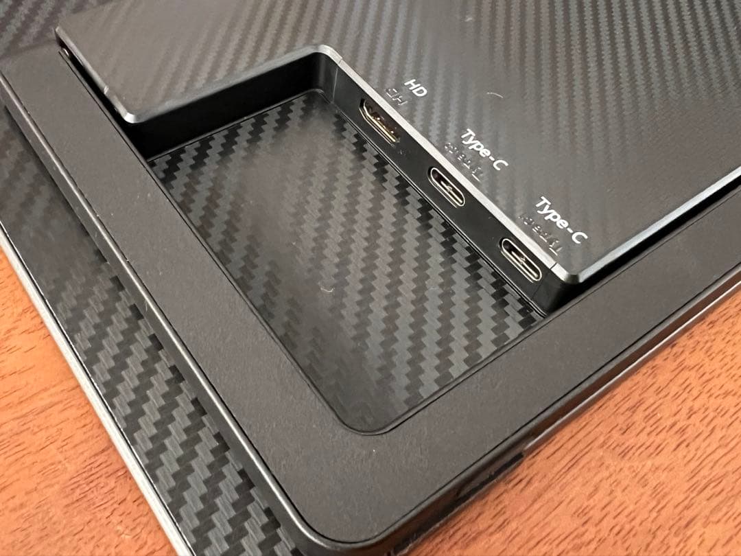 モバイルモニター 13.3インチ