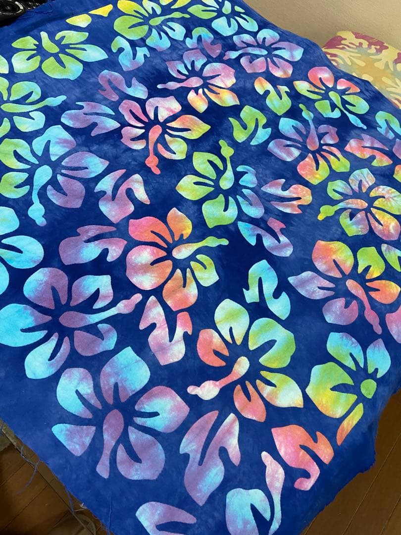 ハワイアンキルト ハンドメイドトートバッグ　ハイビスカス柄　おまけあり