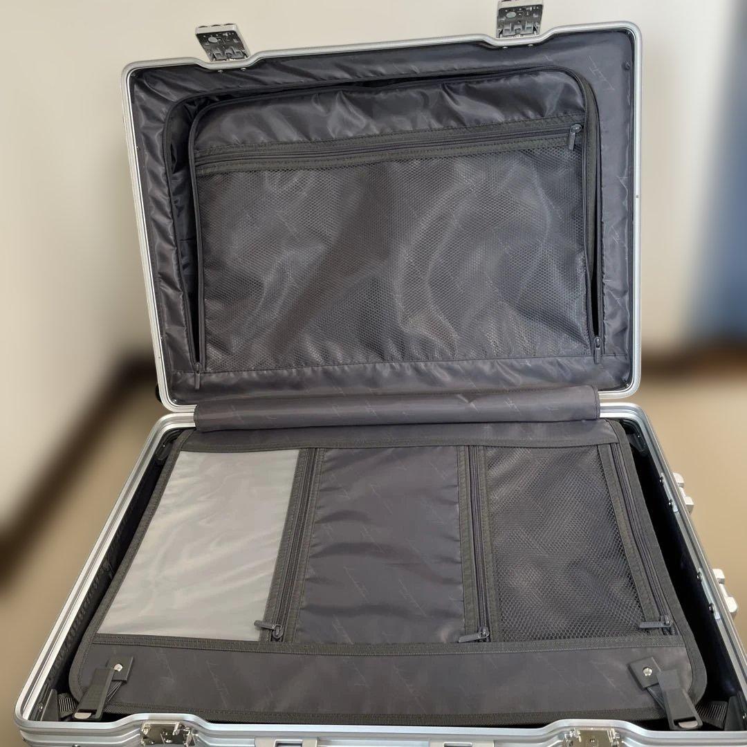 リベティLibeteeキャリーケースMサイズ　新品未使用　カバー&ネームタグ付