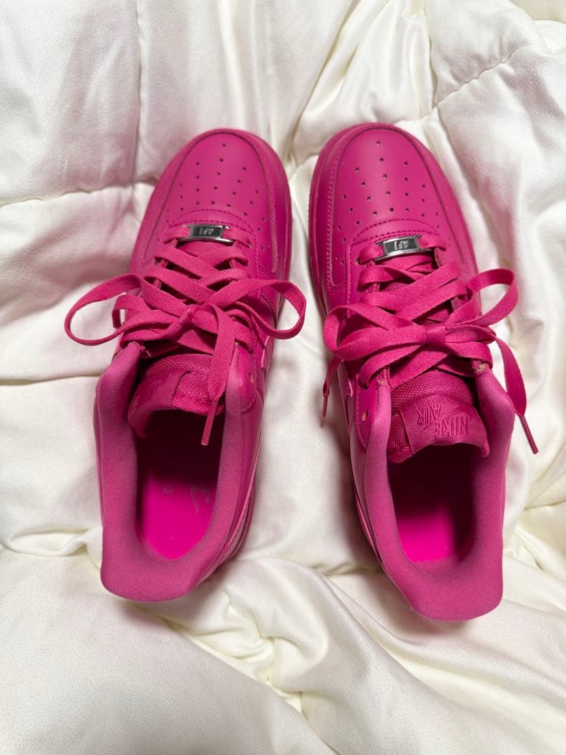 NIKE エアフォース1 ピンク　25cm