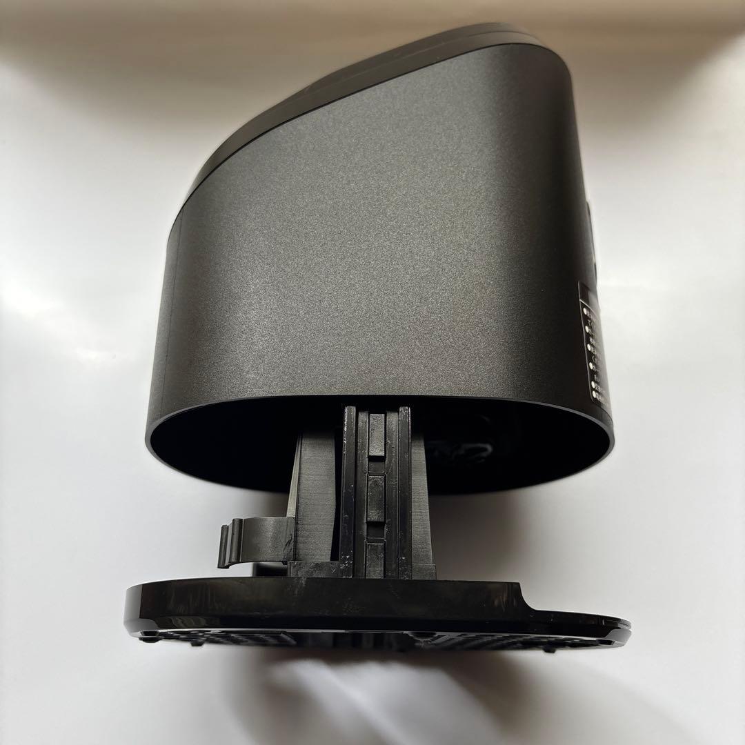 ブラウンシリーズ8 メンズシェーバー本体　洗浄器付き　ドイツ製