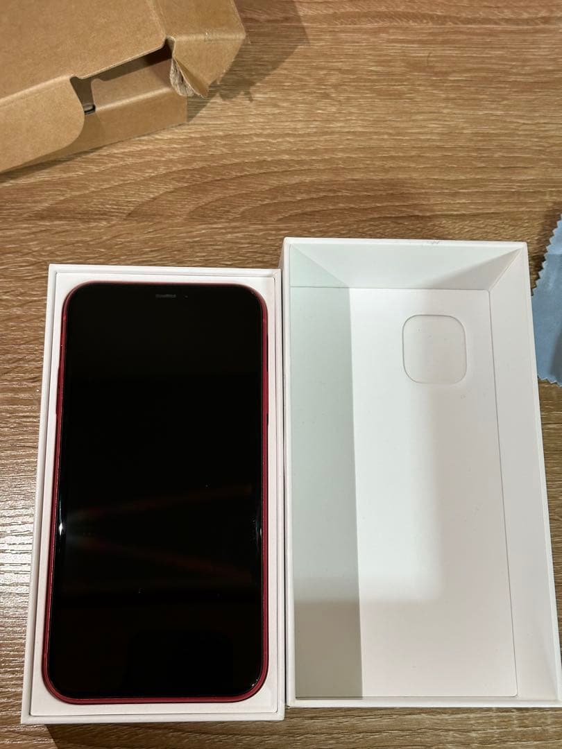 iPhone11 SIMフリー 128GB バッテリー80未満