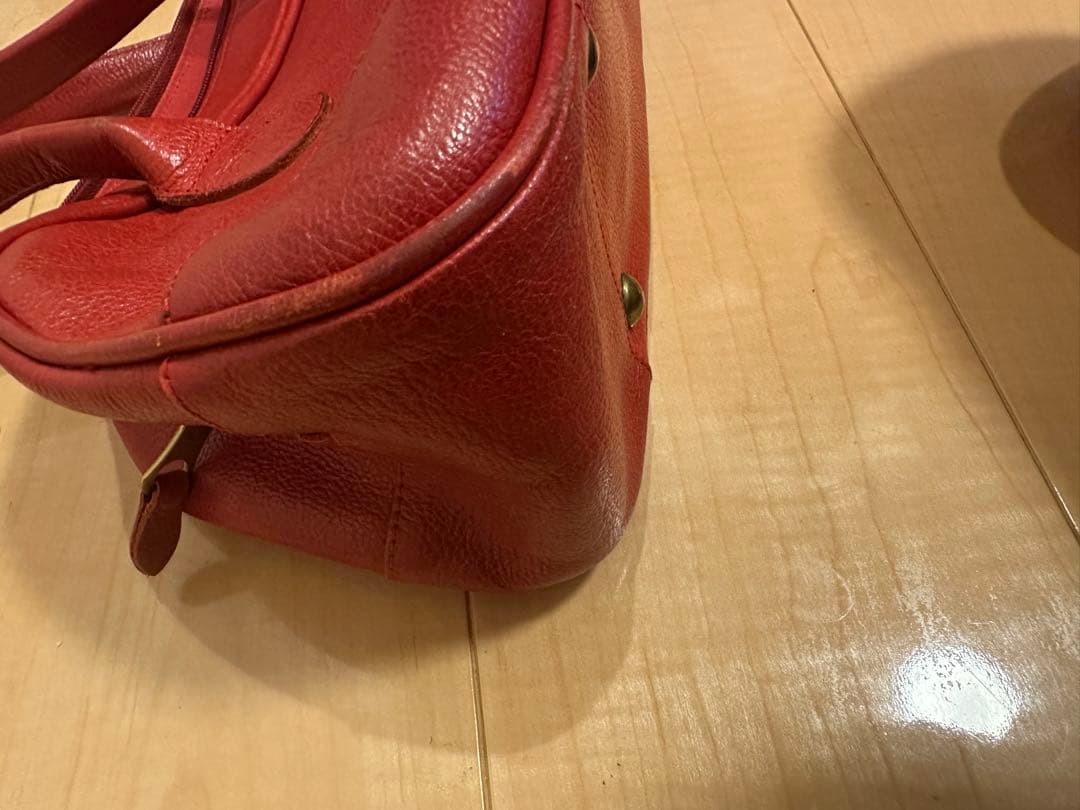 IL BISONTE イルビゾンテ　レザー　ボストンバッグ