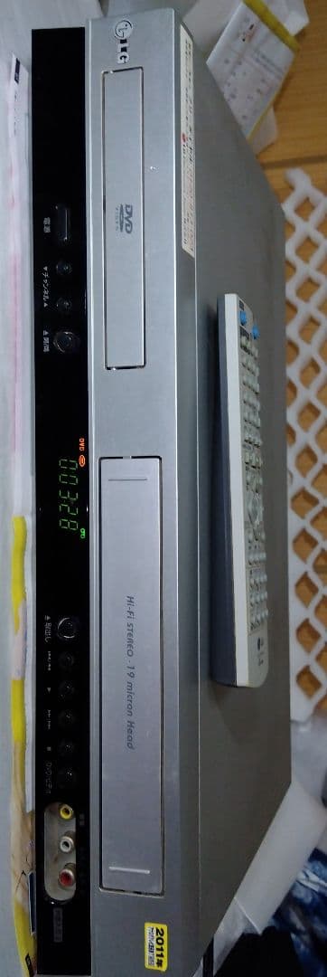 LG 　DVDプレイヤー　ビデオ　カセット　レコーダー 中古 DVCR−B300