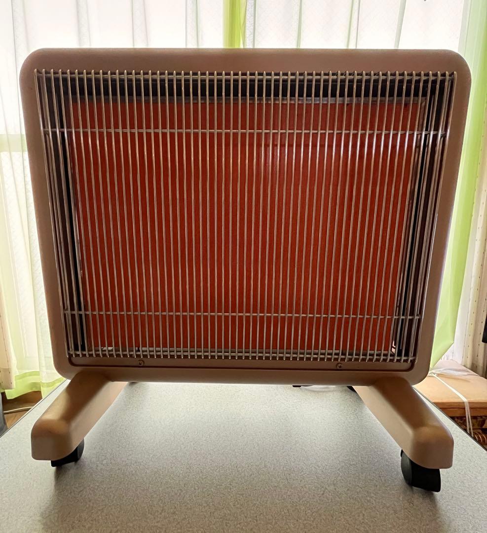 遠赤外線暖房器 サンルミエ・エクセラ7 最上位モデル