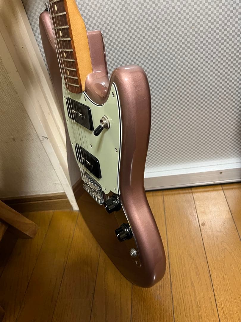 美品/ FENDER Mustang P90, Burgundy ムスタング