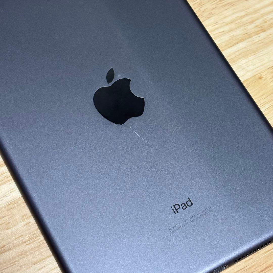 iPad mini 5 256GB Wi-fiモデル スペースグレー