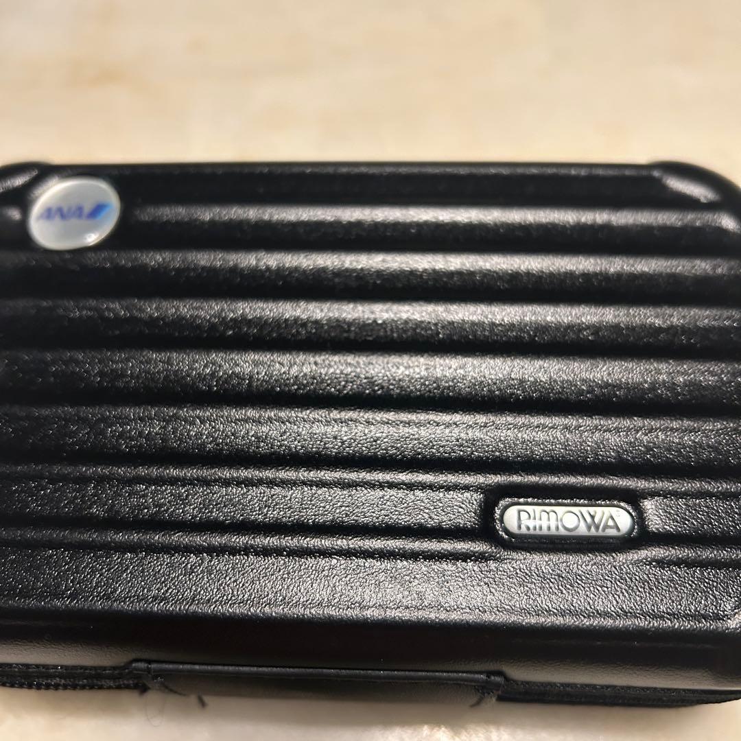 RIMOWA ブラック トラベルポーチ