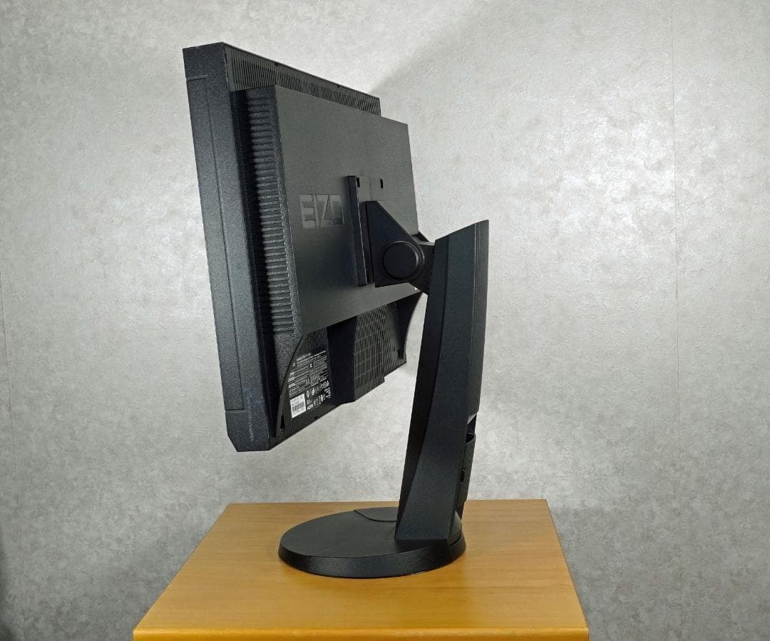 a*f様 EIZO ColorEdge-CS230