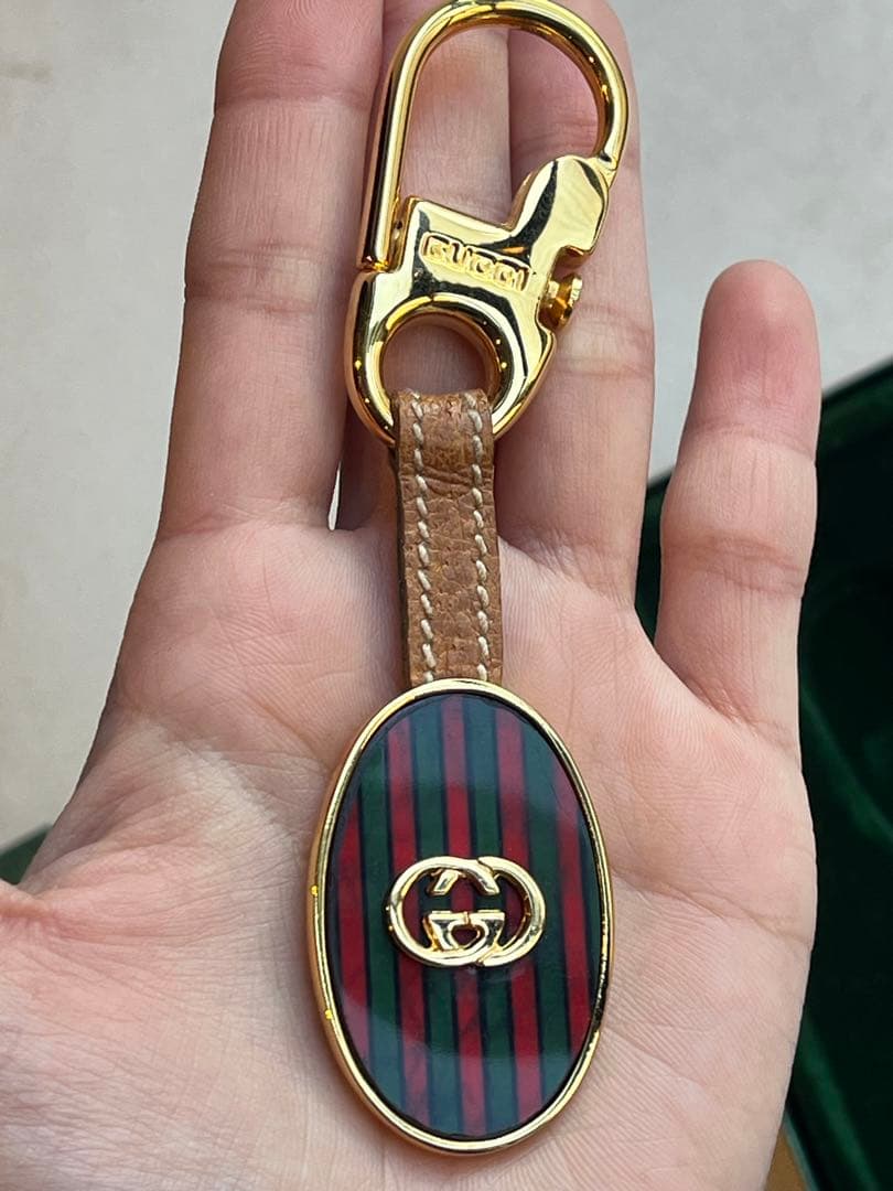【新品未使用】GUCCI キーホルダー ゴールド金具 レトロ シェリーライン