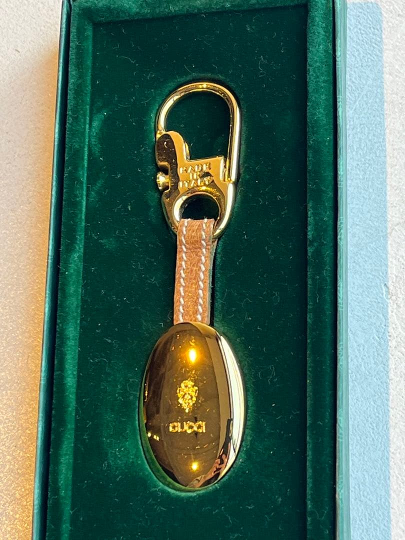 【新品未使用】GUCCI キーホルダー ゴールド金具 レトロ シェリーライン