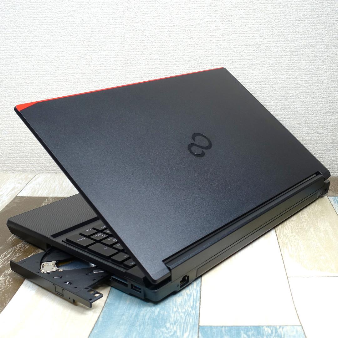 未使用に近いバリ速の２０２３年製✨１２世代ｉ５に超高速ＳＳＤ＆大容量１６Ｇメモリ