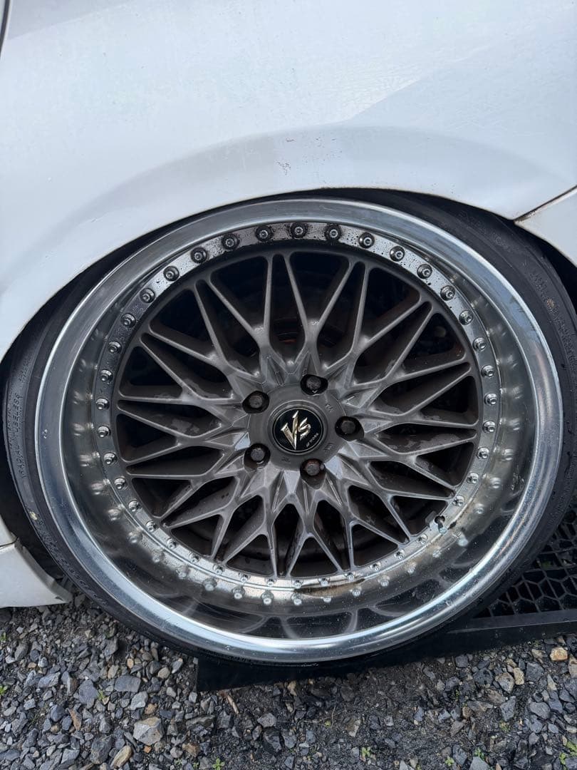 work vs xv 18インチと19インチ　2本ずつセット