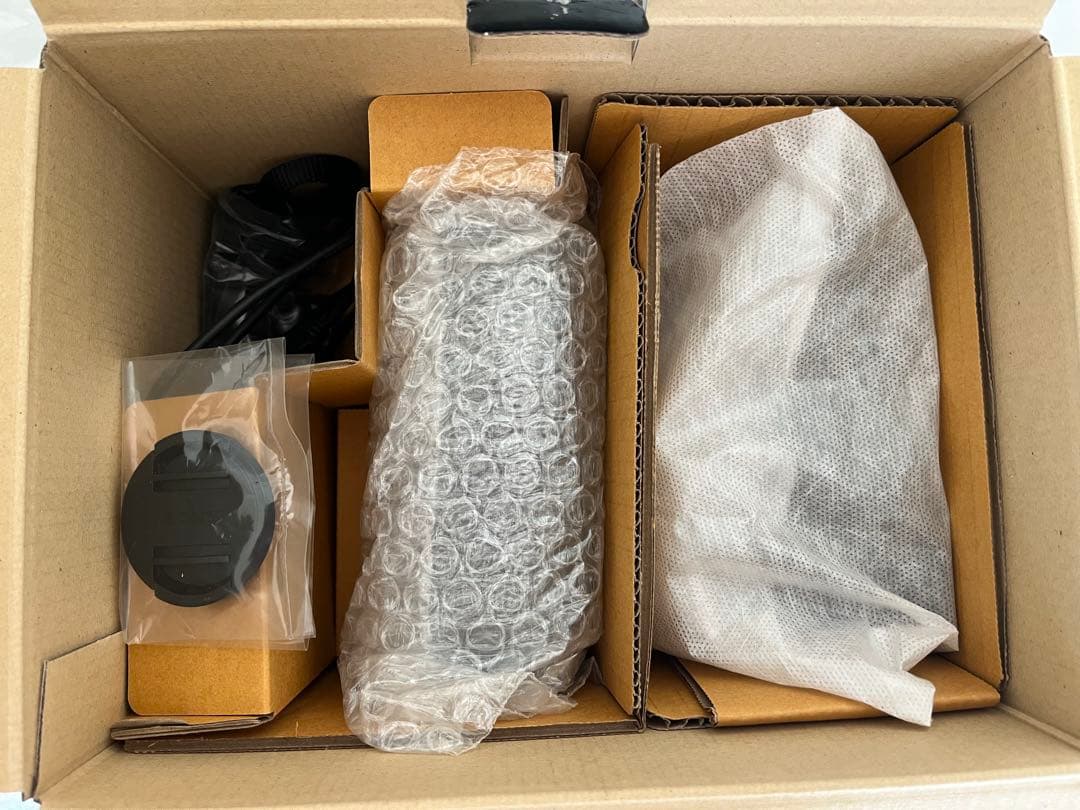 美品 SONY α6400 デジタルカメラ 本体とレンズセット