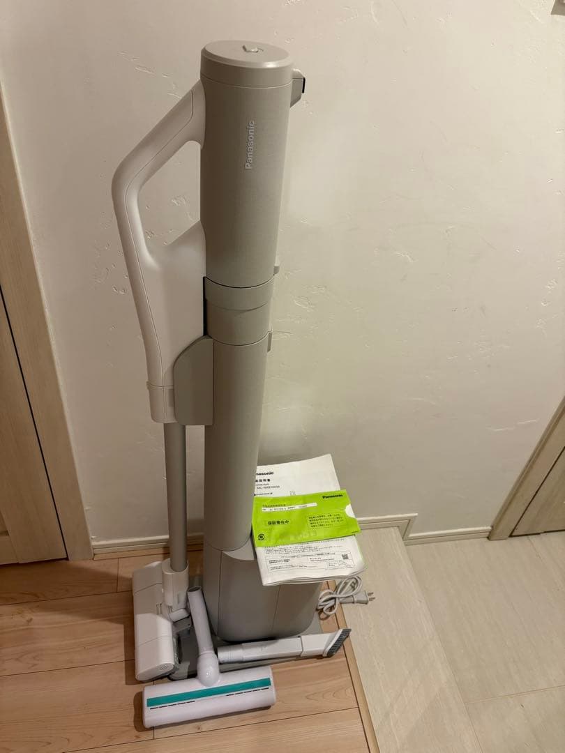 スティック掃除機　パナソニック　MC-NX810KM 中古