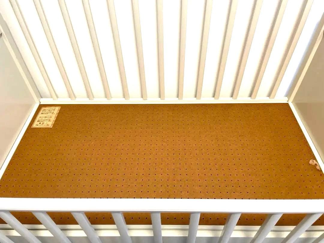 お値下げ！familiar ベビーベッド ファミちゃん絵柄