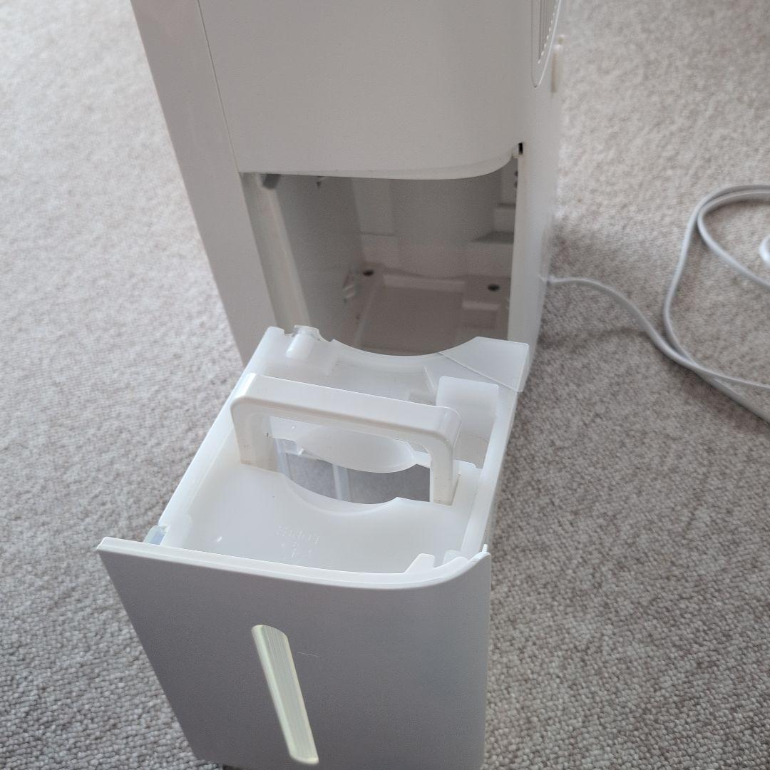 SHARP 除湿機 CV-P71 -W