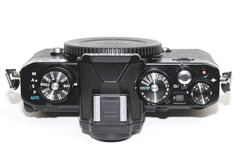 Nikon ミラーレス一眼　Zｆｃ