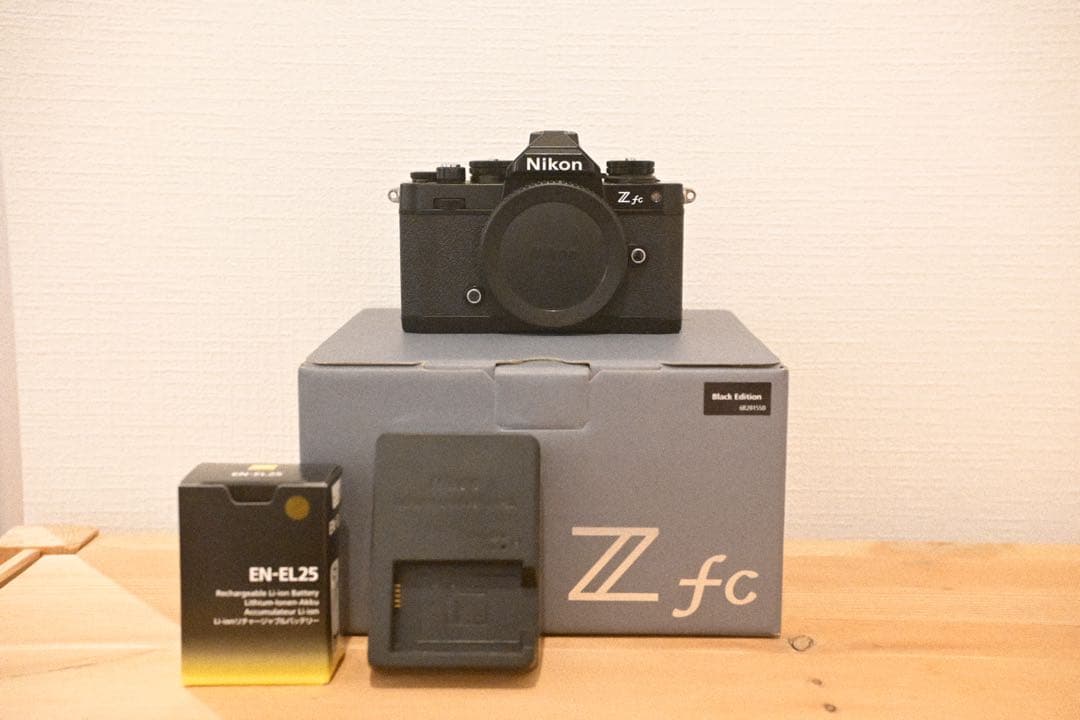 Nikon Z fc ミラーレス一眼 本体
