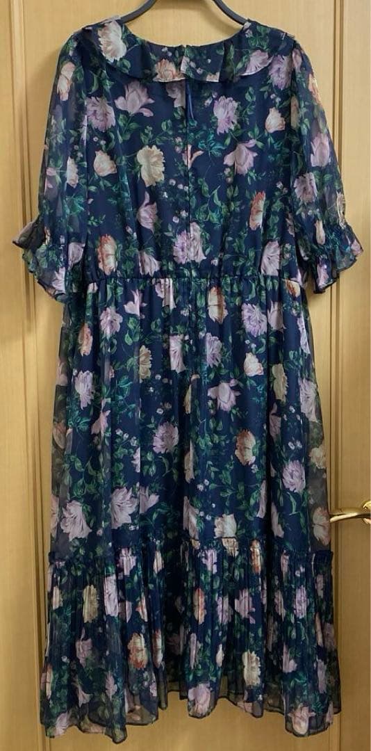 【Rose Tiara】花柄　シフォン　フリルワンピース　ネイビー　サイズ46
