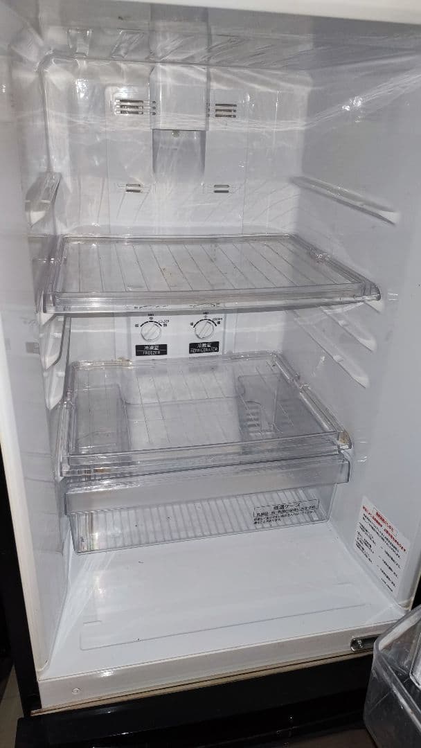 シ*ン様 三菱 冷蔵庫 2段棚付き 1-2人暮らし用 146L