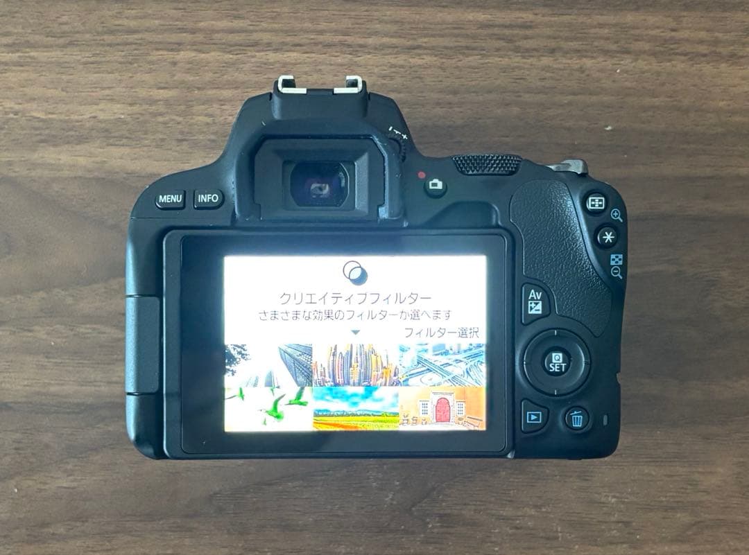 【Canon】 EOS Kiss X9