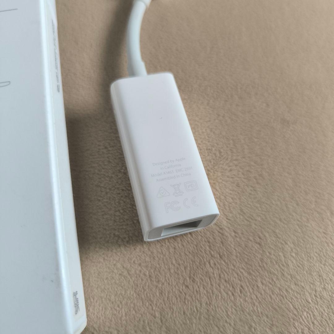 Apple純正 Thunderbolt to FireWire Adapter