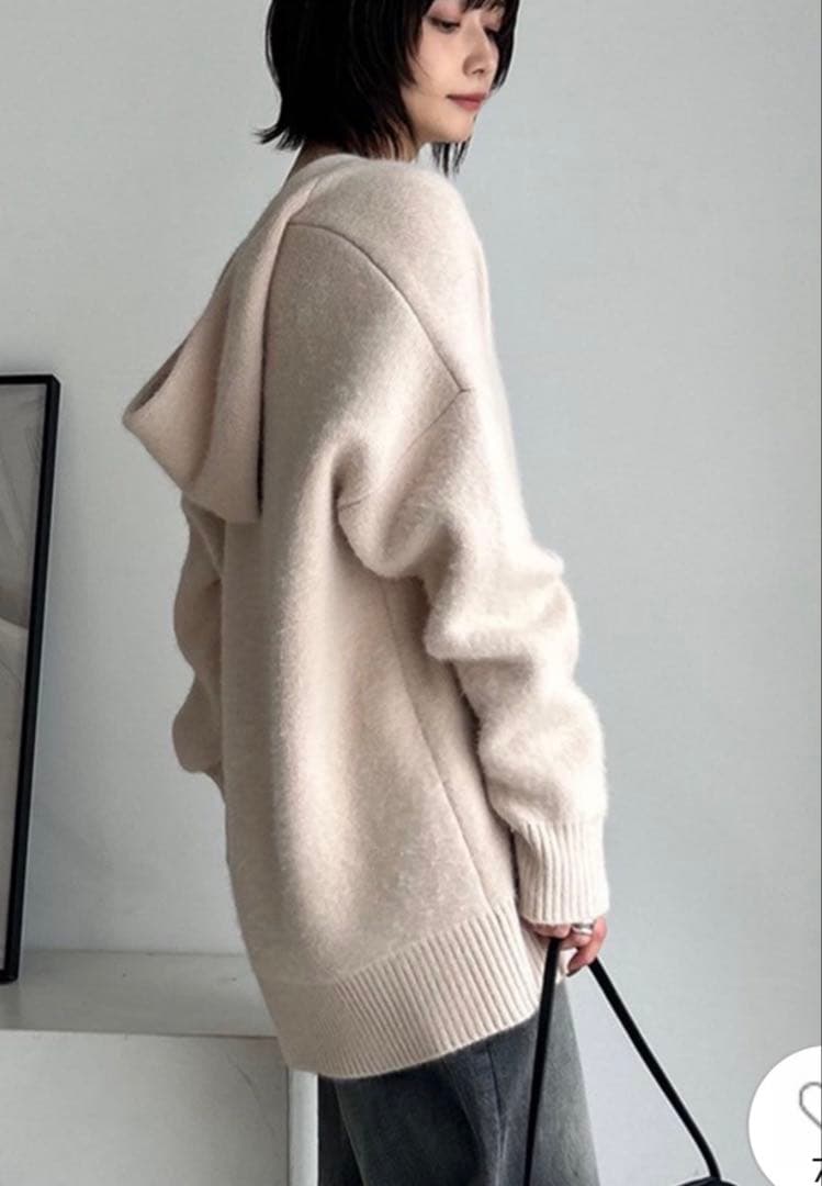 フレイIDニットフーディー