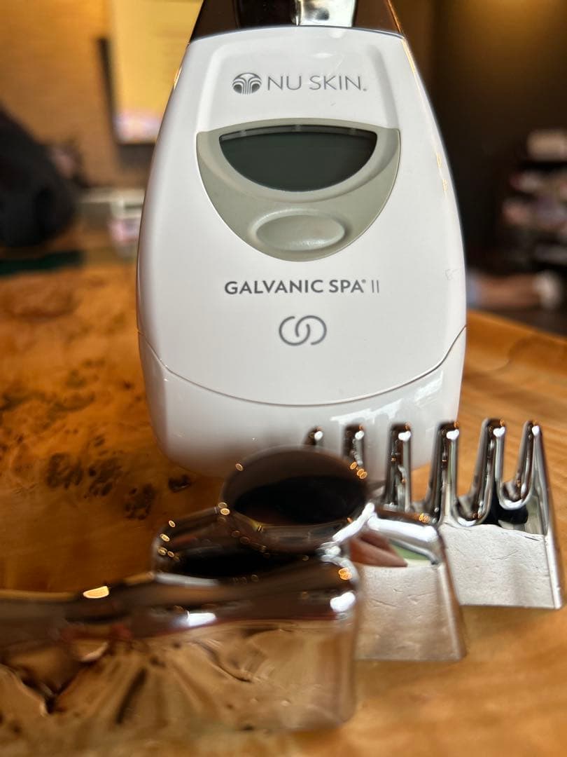 NU SKIN GALVANIC SPA II 美顔器　ニュースキン　ガルバ
