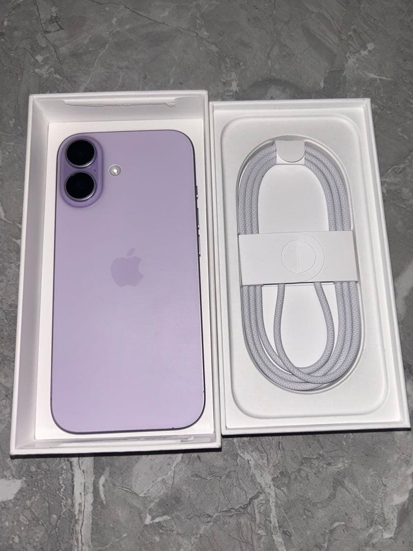 iPhone17SIMフリー　未使用！