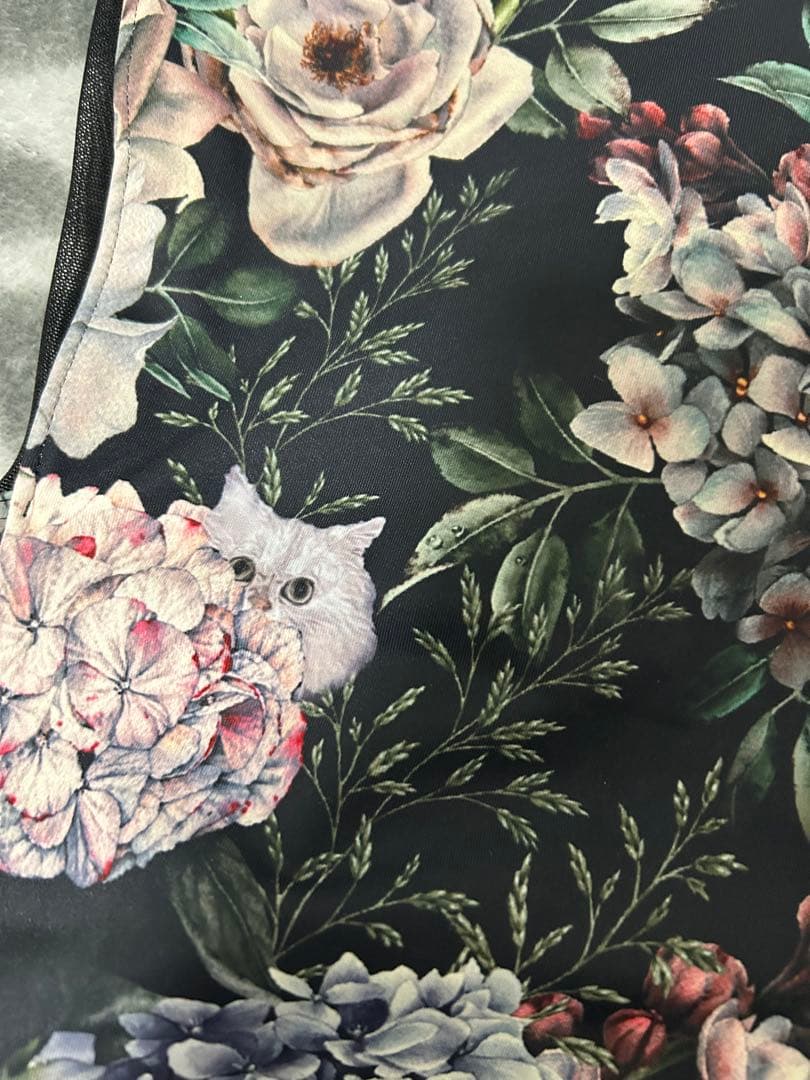 unoa　猫柄レオタード　Lサイズ新品未使用