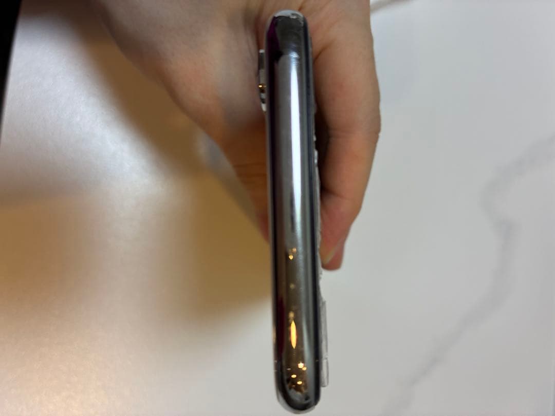 【美品・動作不良なし】Apple iPhone X シルバー 本体