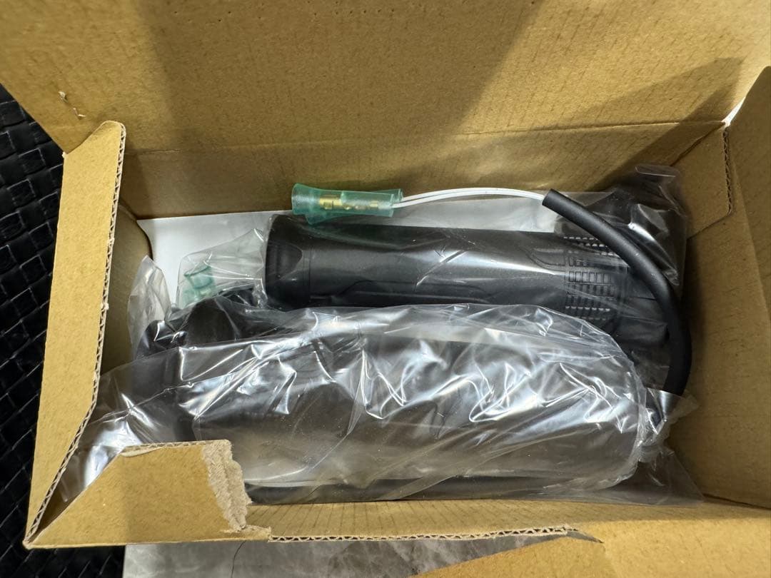 HONDA PCX JK05 グリップヒーター&取付アタッチメント