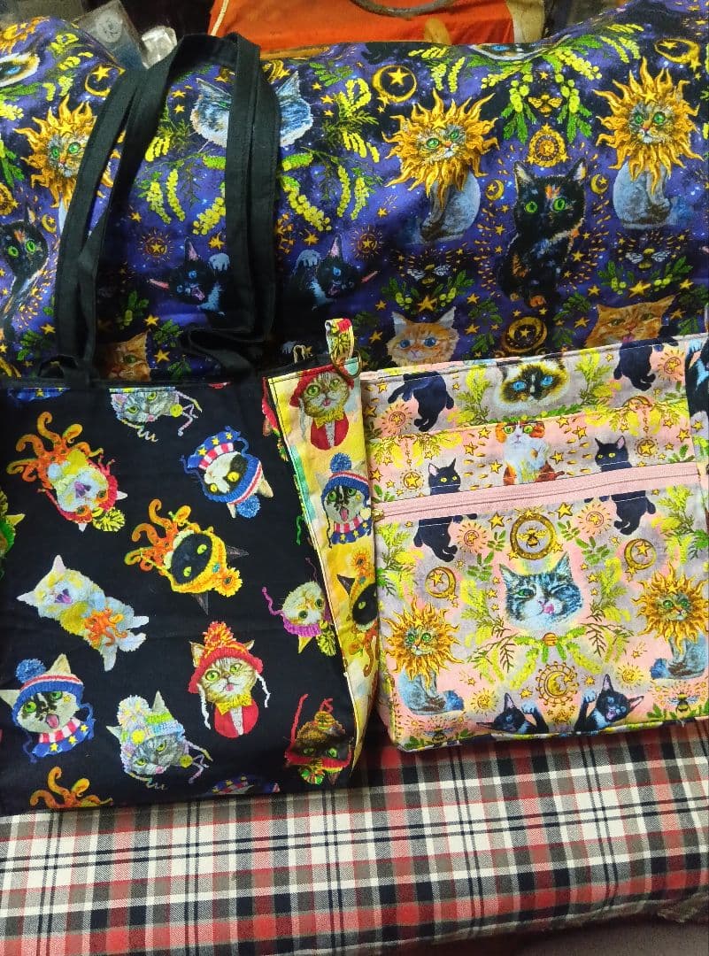 ねこねこ 2025夏虹猫本舗新柄