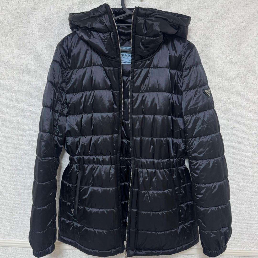 PRADA レディース　ダウンジャケット　40 黒　ブラック