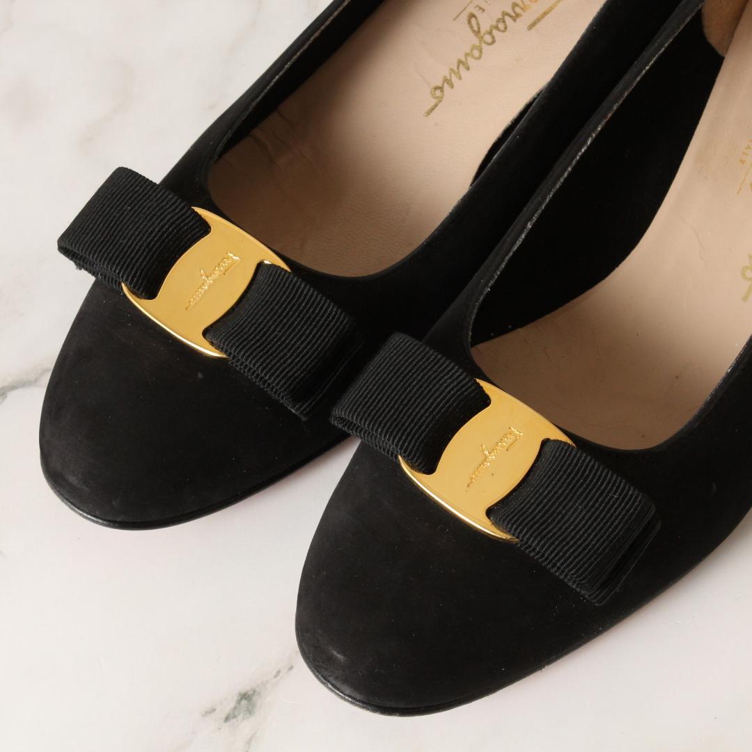 ✨美品✨ フェラガモ ヴァラリボン パンプス スエード 7C （24cm相当）