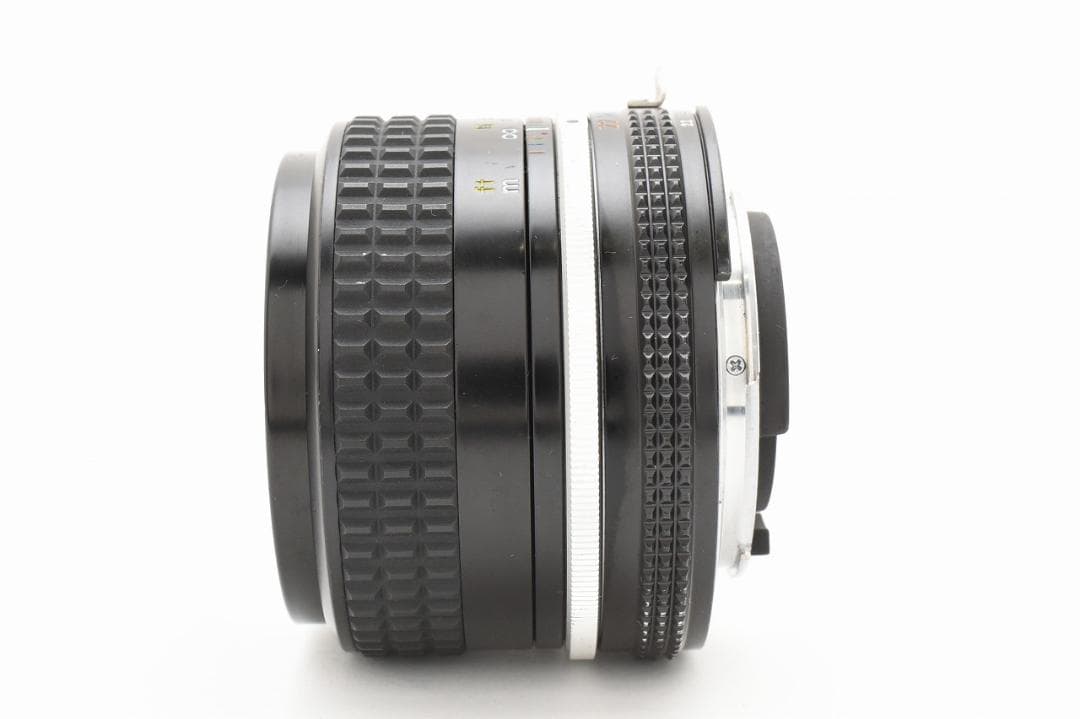 ●美しいボケ 単焦点　Nikon Ai NIKKOR 35mm F2.8