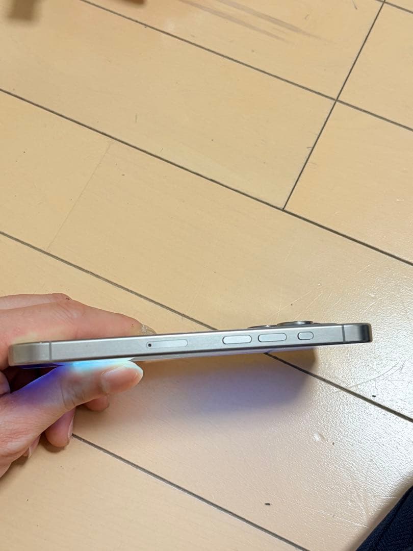 IPHONE 15 プロ sim フリー(128gb)