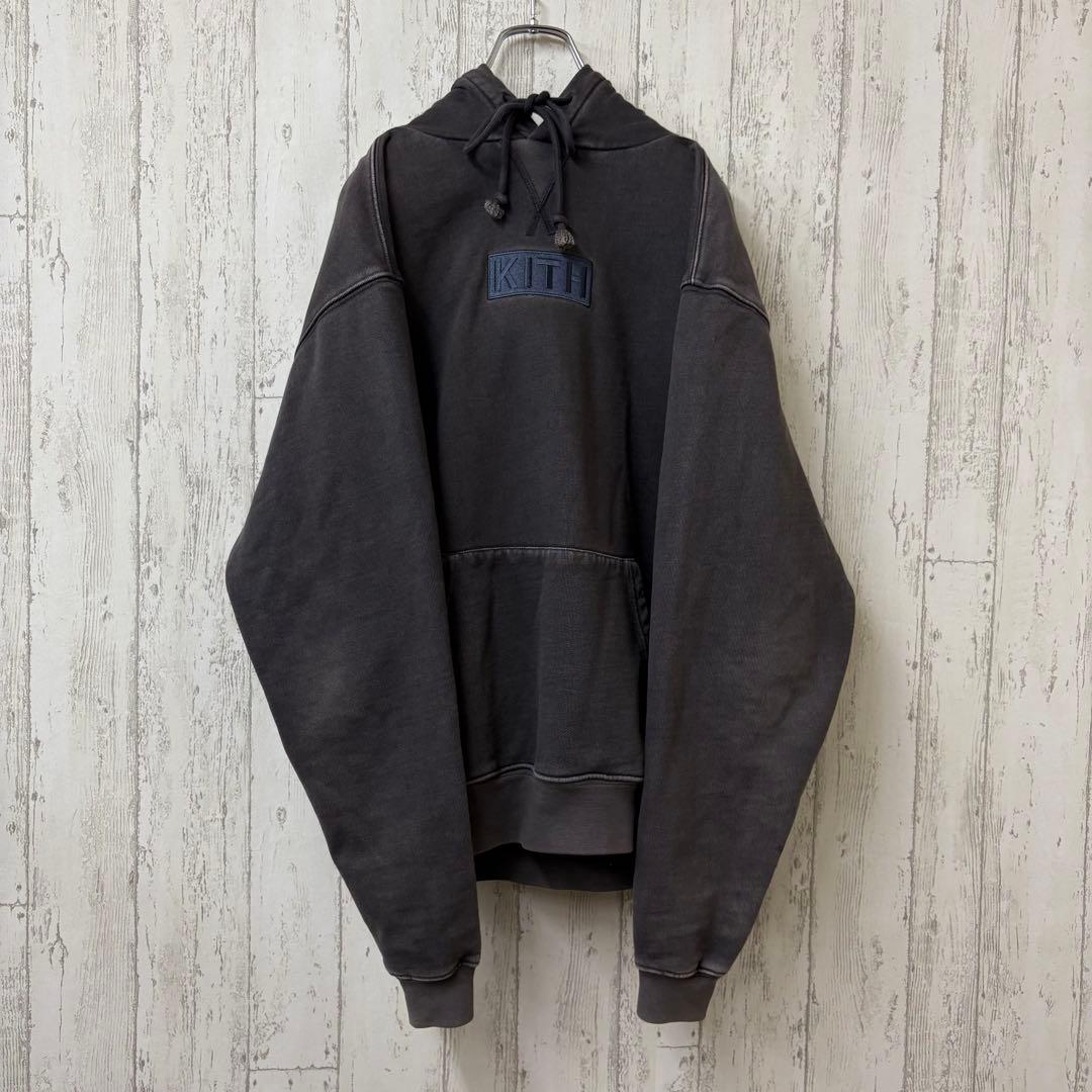 【激レア】KITH キス　パーカー　完売モデル　スウェット　ボックスロゴ　刺繍
