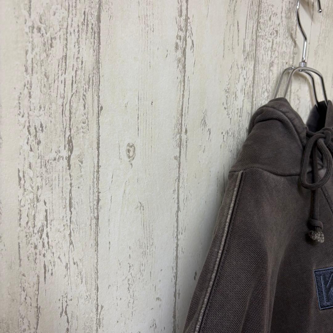 【激レア】KITH キス　パーカー　完売モデル　スウェット　ボックスロゴ　刺繍