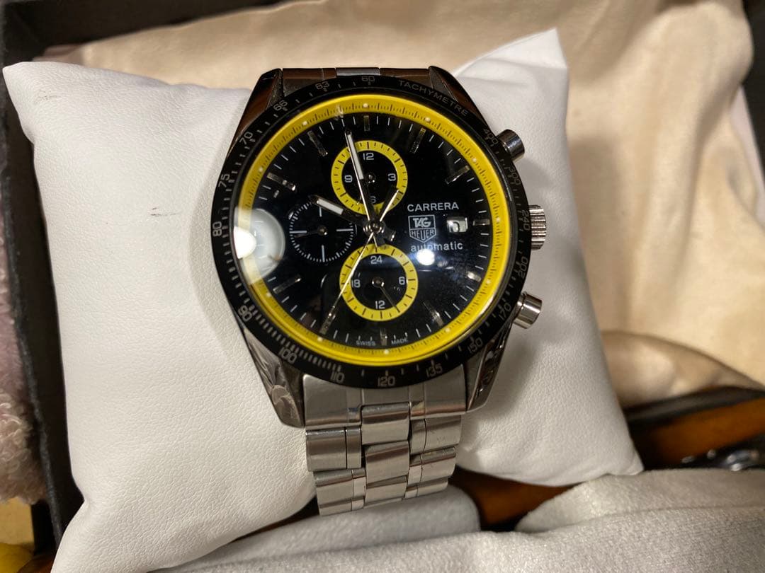 特別出品CARRERA 自動巻き クロノグラフ 時計完動品40ミリ高級品未使用