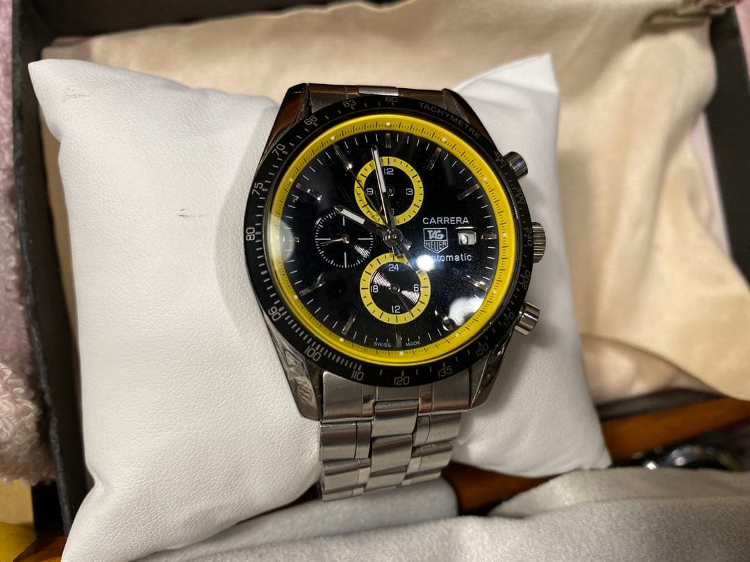 特別出品CARRERA 自動巻き クロノグラフ 時計完動品40ミリ高級品未使用
