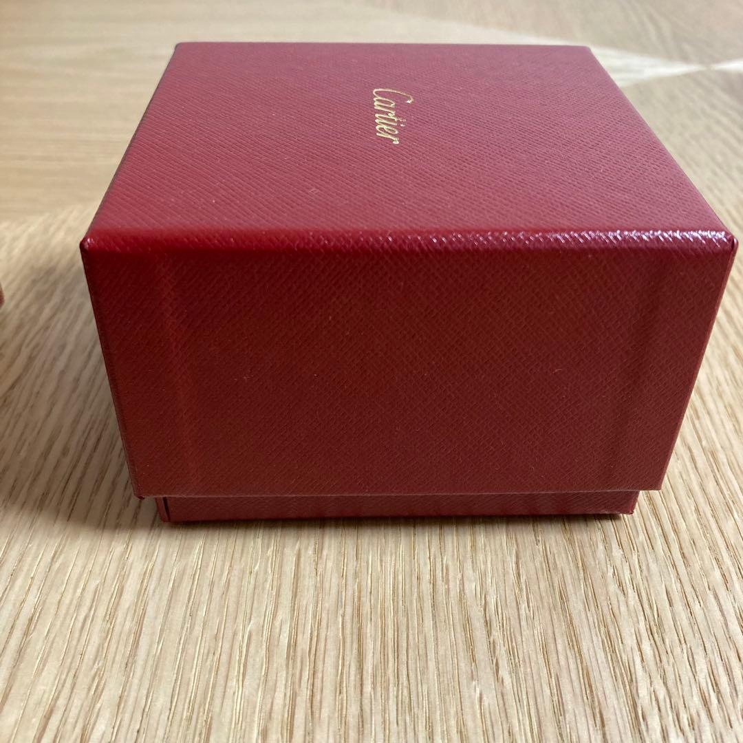 【新品】Cartier 指輪入れ 赤いジュエリーボックス 小物入れ　スエード