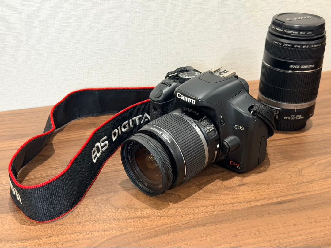Canon キャノンEOS KISS X2 ダブルズームセット